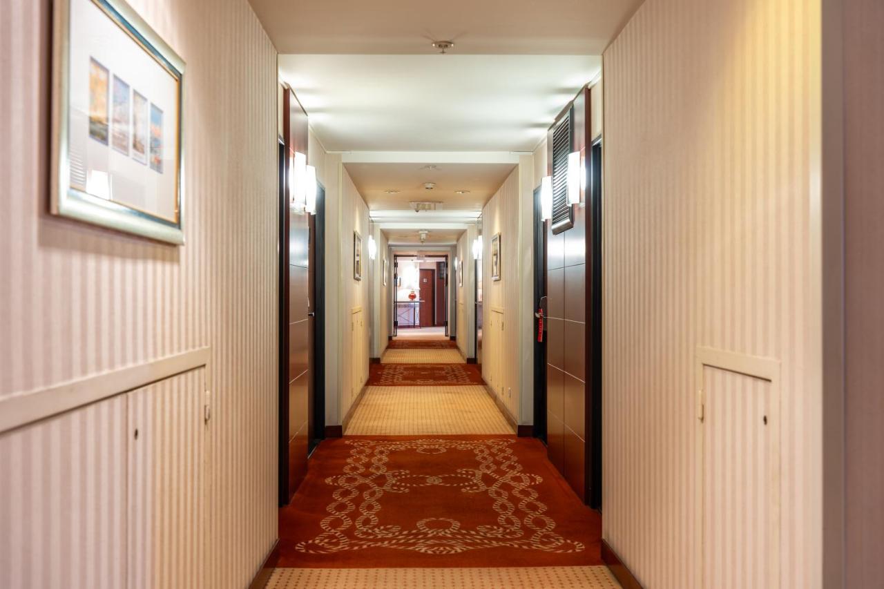 לוולואה פרה Evergreen Laurel Hotel מראה חיצוני תמונה